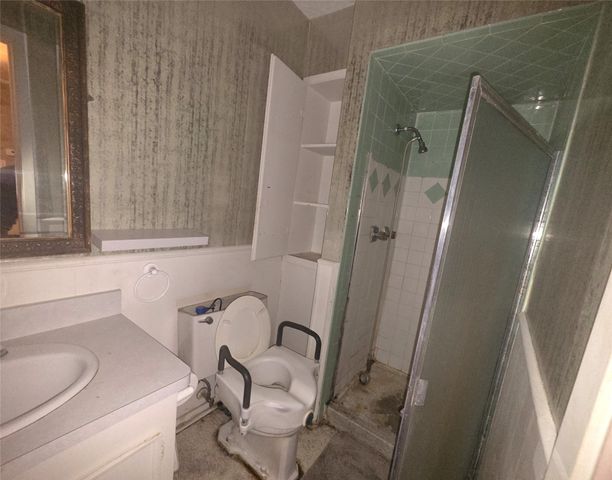 1908 Brookview Drive, Arlington, TX 76010