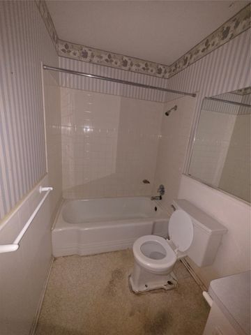 1908 Brookview Drive, Arlington, TX 76010