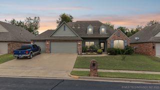 12209 E 70th Street North, Owasso, OK 74055
