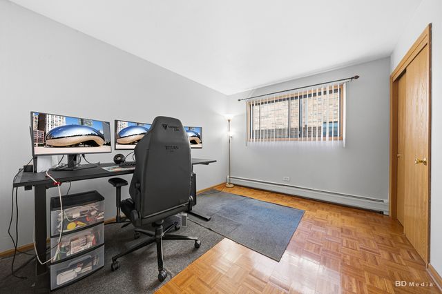 9814 Sayre Avenue 204, Chicago Ridge, IL 60415