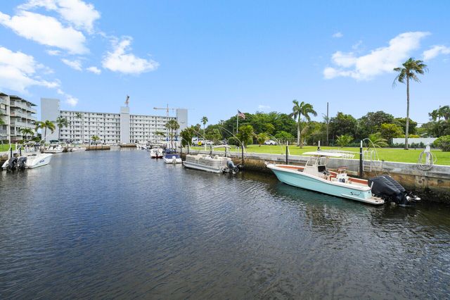 1444 SE 15th Court 103, Deerfield Beach, FL 33441