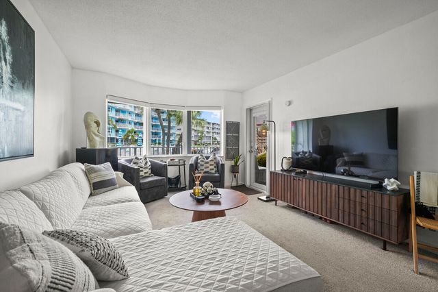 1444 SE 15th Court 103, Deerfield Beach, FL 33441