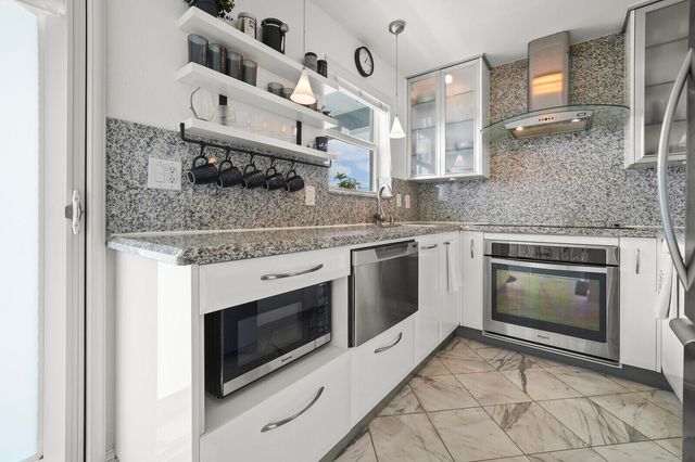 1444 SE 15th Court 103, Deerfield Beach, FL 33441