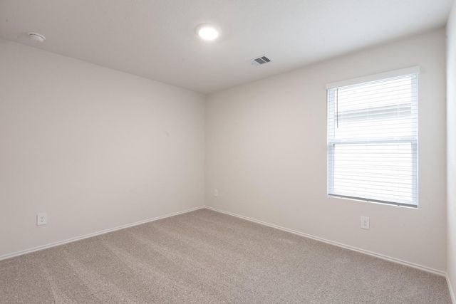 128 Granary DR, Uhland, TX 78640