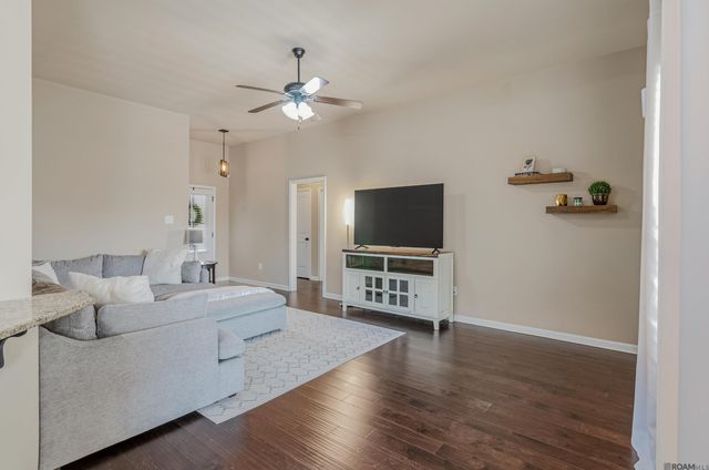 42541 Pebblestone Ave, Prairieville, LA 70769