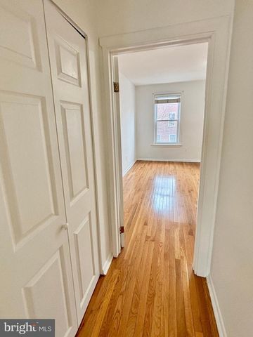766 S MARTIN ST, Philadelphia, PA 19146