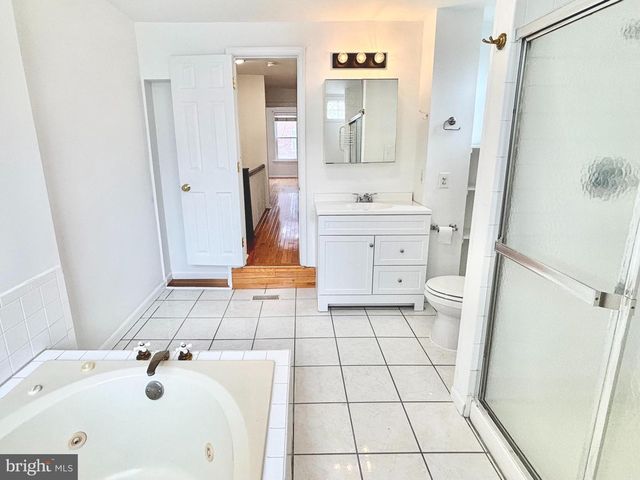 766 S MARTIN ST, Philadelphia, PA 19146