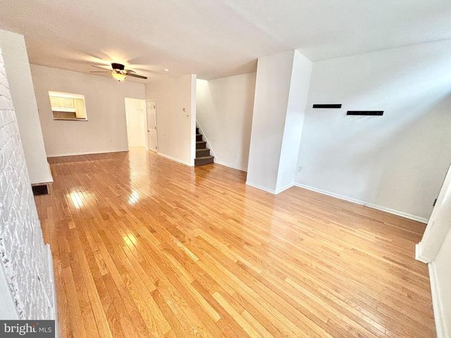 766 S MARTIN ST, Philadelphia, PA 19146