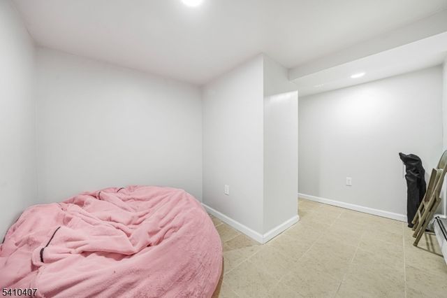 418 S 10Th St, Newark City, NJ 07103