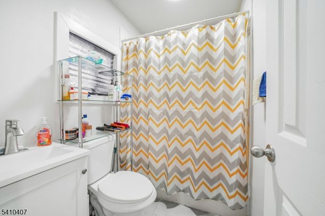 418 S 10Th St, Newark City, NJ 07103