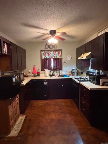 1019 Austin, Camden, AR 71701