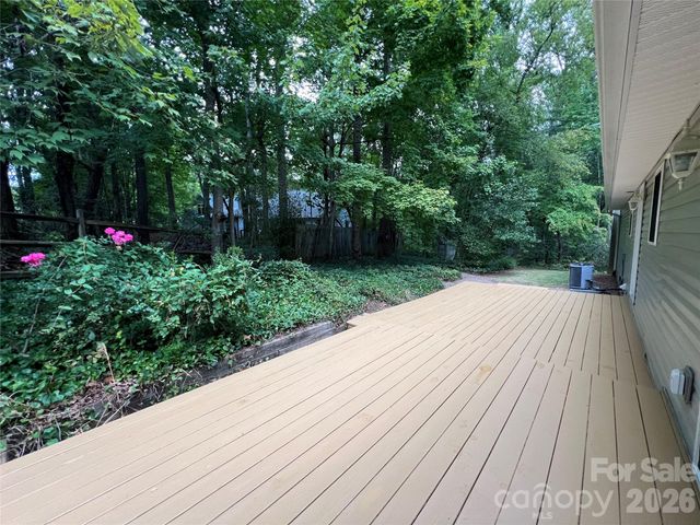 251 Angeline Drive, Mills River, NC 28759