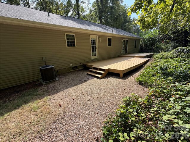 251 Angeline Drive, Mills River, NC 28759