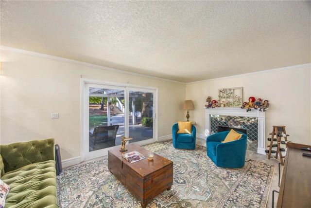 2438 Antelope Dr, Corona, CA 92882