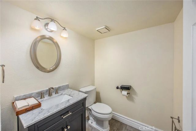 2438 Antelope Dr, Corona, CA 92882