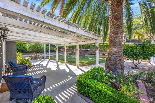 2438 Antelope Dr, Corona, CA 92882