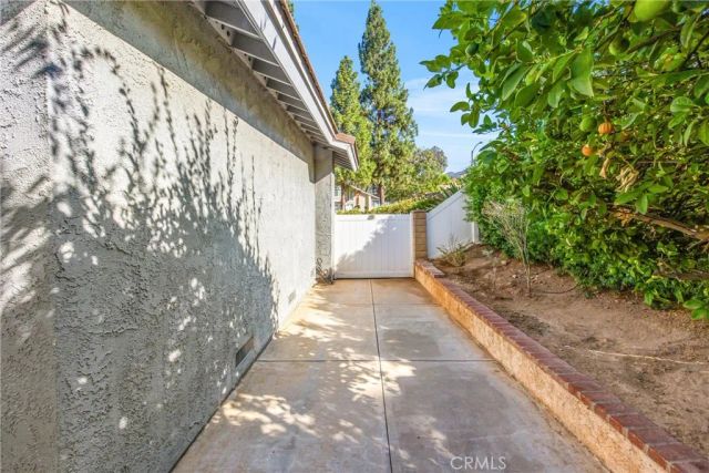 2438 Antelope Dr, Corona, CA 92882