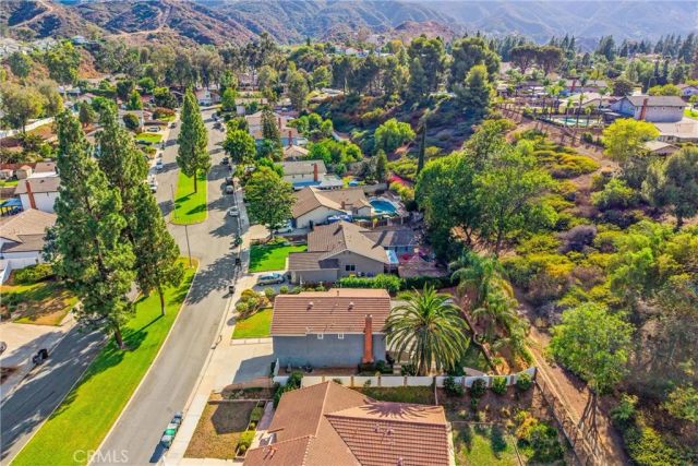 2438 Antelope Dr, Corona, CA 92882
