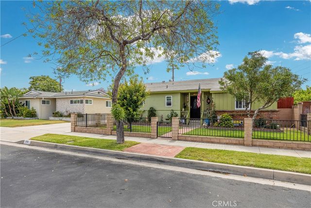110 Rigsby Street, La Habra, CA 90631