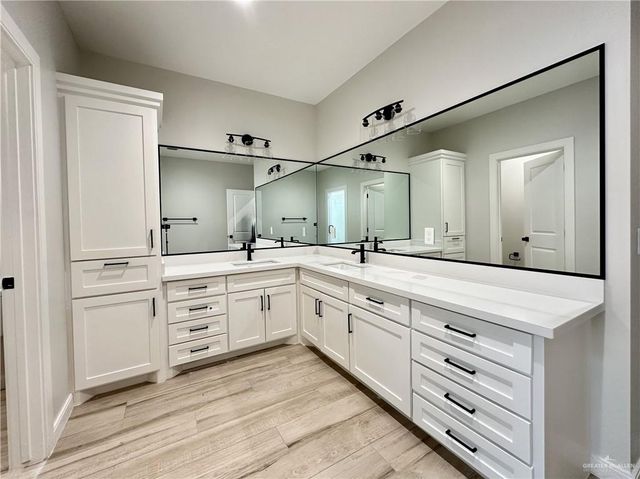 2800 Kilgore Avenue, Mcallen, TX 78504