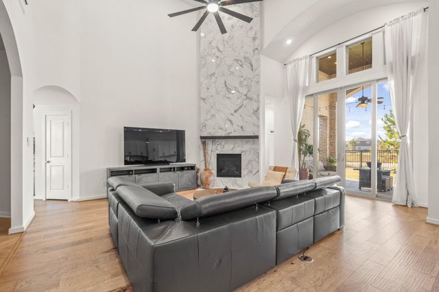 7615 Blue Finch Lane, Katy, TX 77493