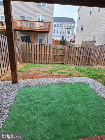 220 APSLEY TER, Purcellville, VA 20132