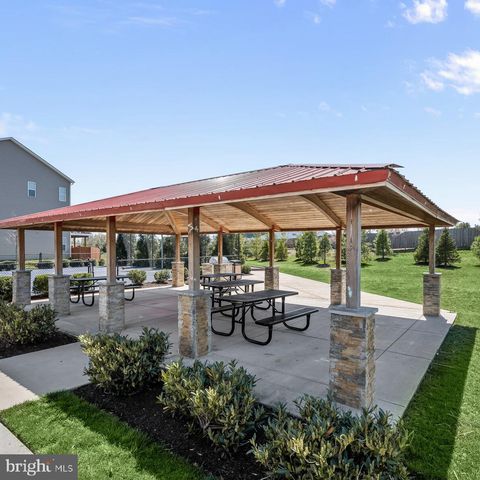 220 APSLEY TER, Purcellville, VA 20132