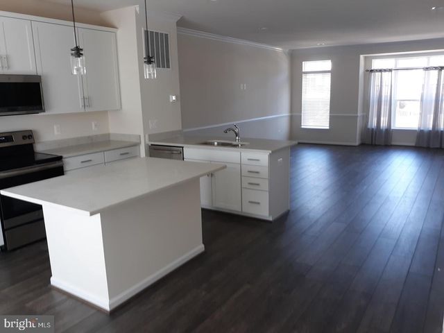 220 APSLEY TER, Purcellville, VA 20132