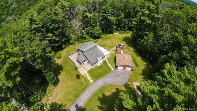 5 Hickman Terrace, Wurtsboro, NY 12790