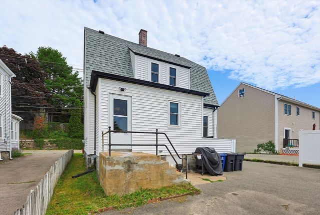 19 Tremont St, Peabody, MA 01960
