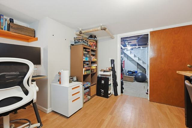 19 Tremont St, Peabody, MA 01960