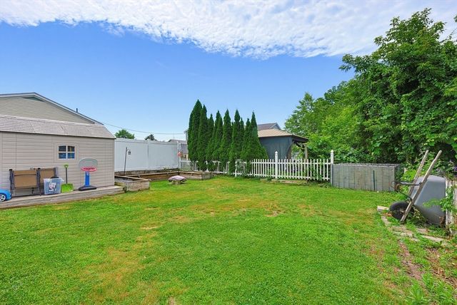 19 Tremont St, Peabody, MA 01960
