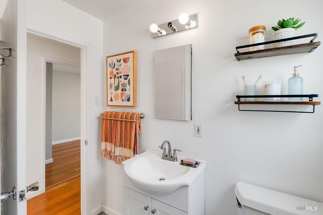 1102 Eastwood St, Vallejo, CA 94591