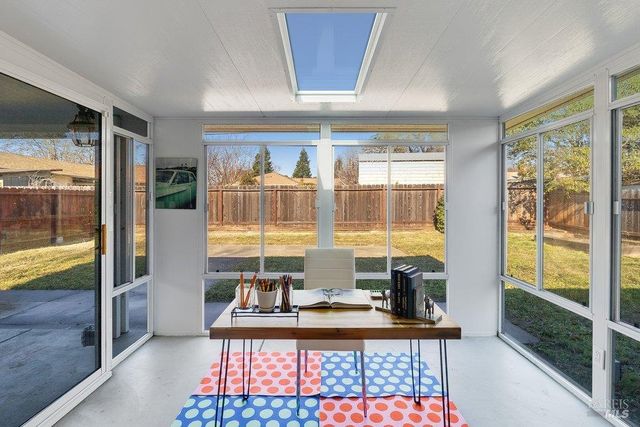 1102 Eastwood St, Vallejo, CA 94591