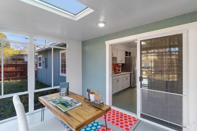 1102 Eastwood St, Vallejo, CA 94591