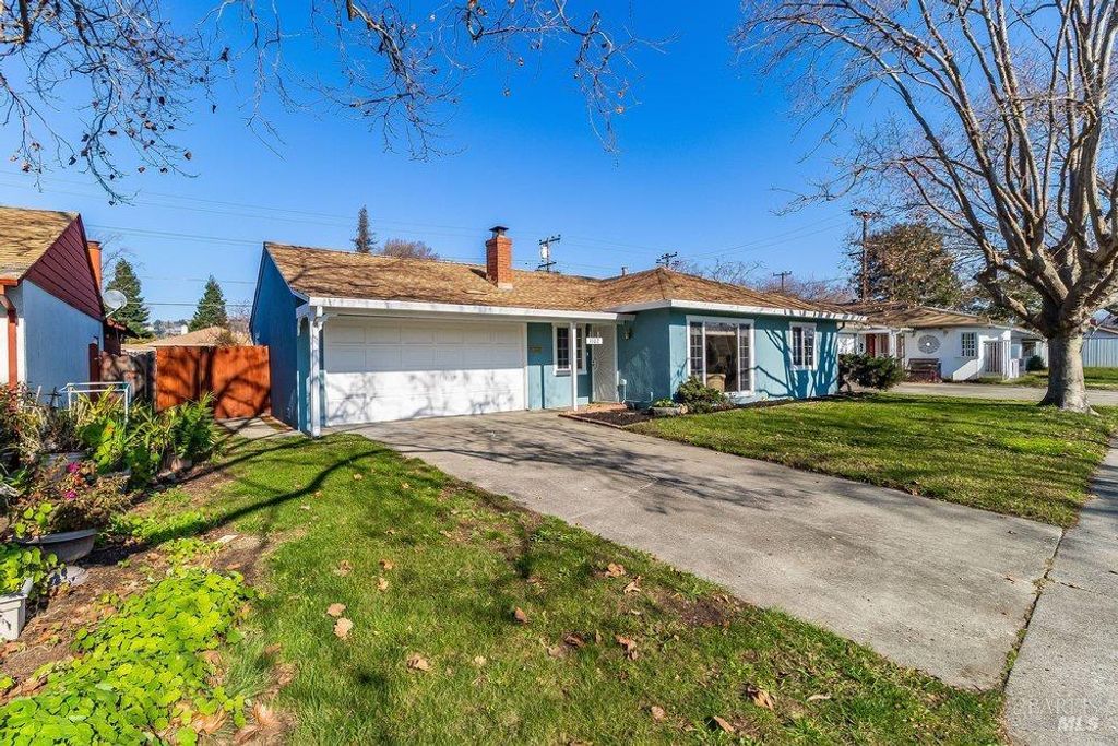 1102 Eastwood St, Vallejo, CA 94591