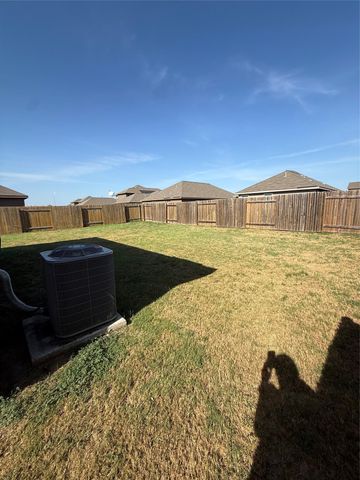 18912 Quiet Range DR, Elgin, TX 78621