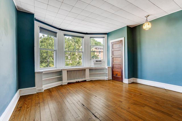 3602 INDIAN QUEEN LN, Philadelphia, PA 19129