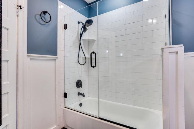 3602 INDIAN QUEEN LN, Philadelphia, PA 19129