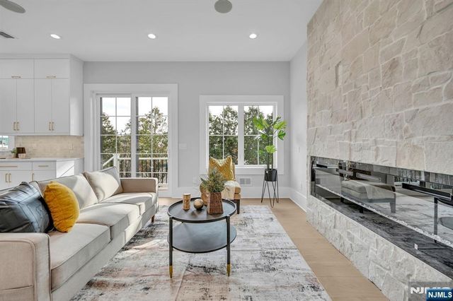 7 Canterbury Lane, Millburn, NJ 07078