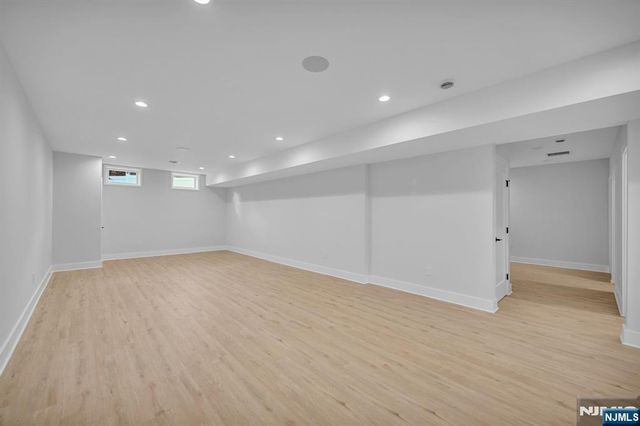 7 Canterbury Lane, Millburn, NJ 07078