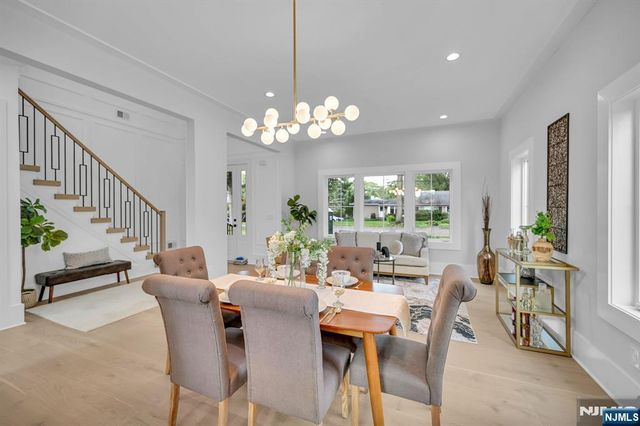 7 Canterbury Lane, Millburn, NJ 07078