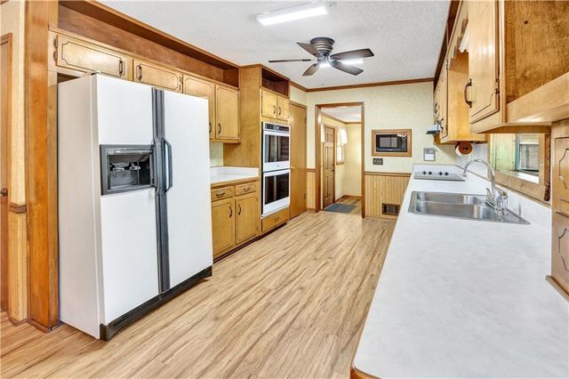1756 SW Colonial South Drive SW, Conyers, GA 30094