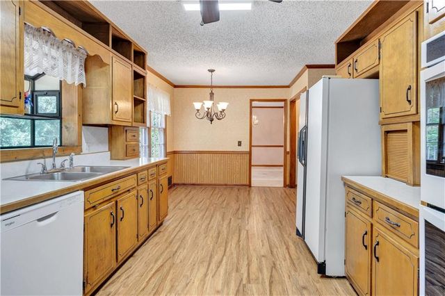 1756 SW Colonial South Drive SW, Conyers, GA 30094