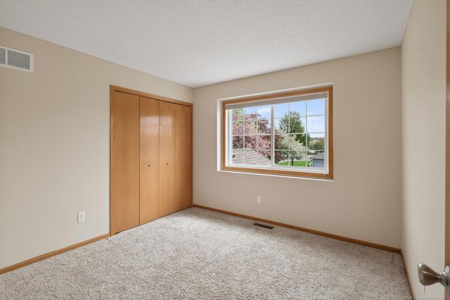 15822 Fleet Trail, Apple Valley, MN 55124