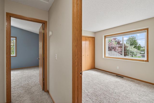 15822 Fleet Trail, Apple Valley, MN 55124