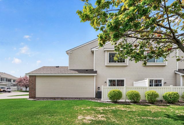 15822 Fleet Trail, Apple Valley, MN 55124
