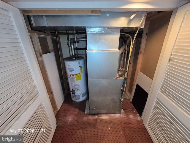 426 N LINWOOD AVE, Baltimore, MD 21224
