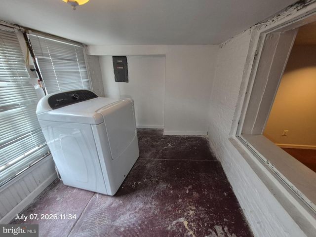426 N LINWOOD AVE, Baltimore, MD 21224