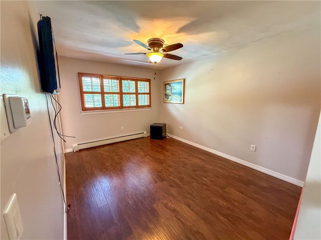 94 White Springs Lane, Geneva Town, NY 14456